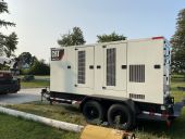 2007 CAT XQ230 230kW Mobile Diesel Generator Set