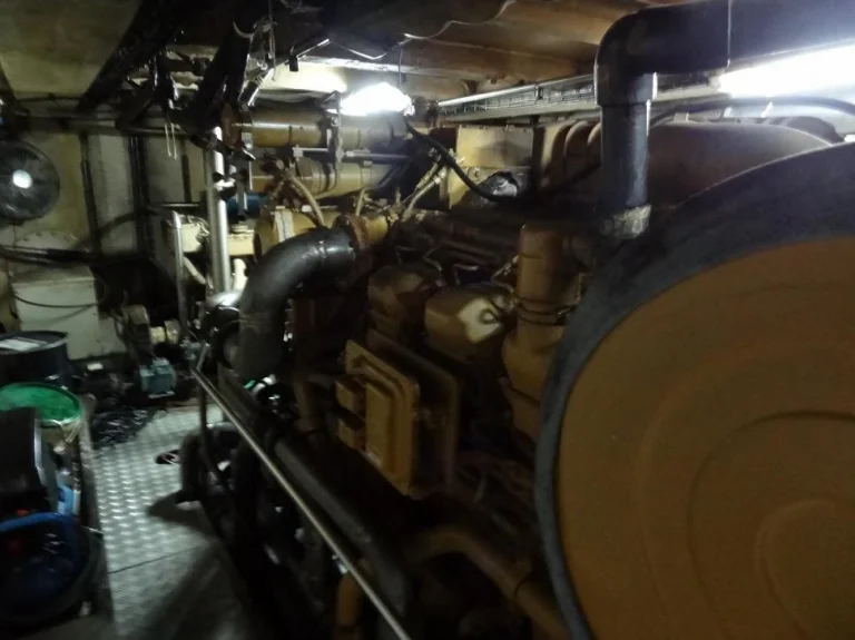 E4250a-Caterpillar-3508B-Engine_4