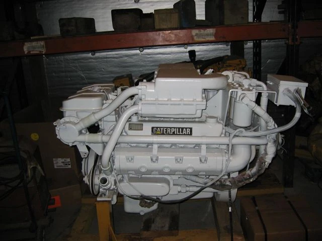 E4323 Caterpillar 3208 Engine 6