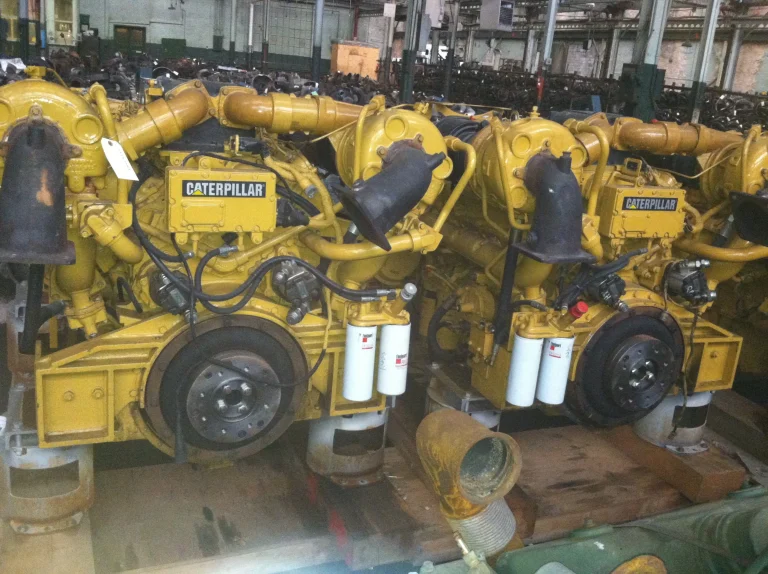 E4431b-Caterpillar-3412-Engine_2