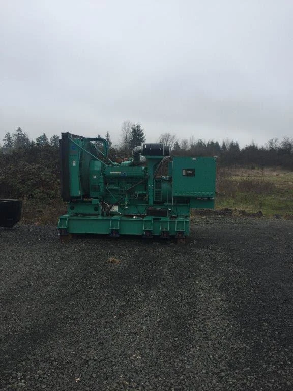 gs3723-cumminsqst30-750kw-b_1