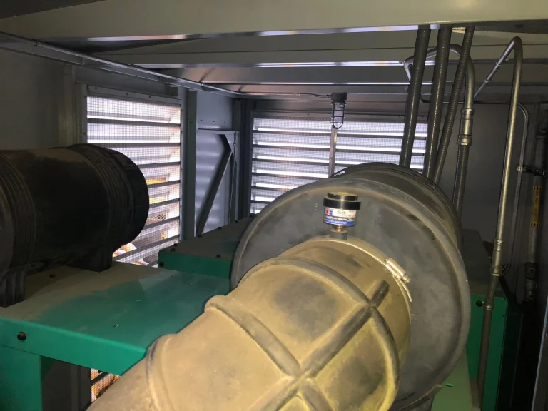 gs4092-cumminsqst30-z