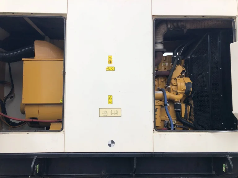 cat-c15-csdg-3012-4_1