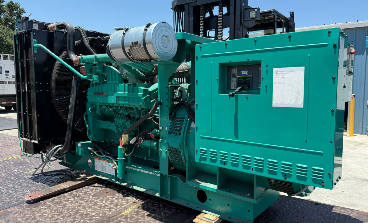 Cummins DQFAD / QST30 - 1000KW Tier 2 Diesel Generator Set