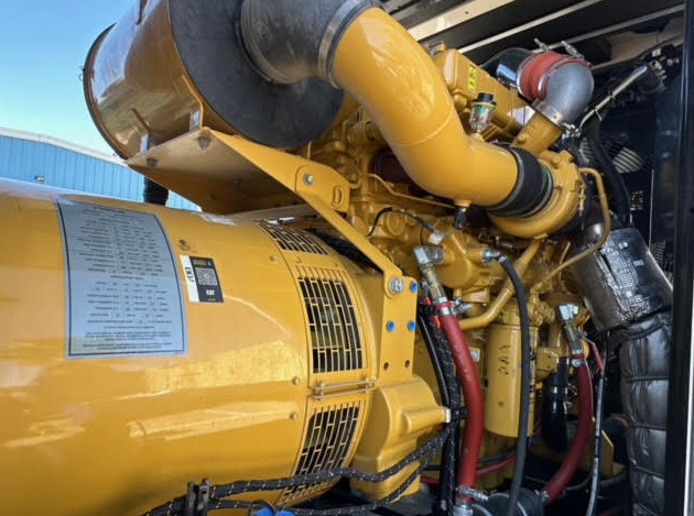 cat-xq425-powergenerationenterprises-8184848550-b_1