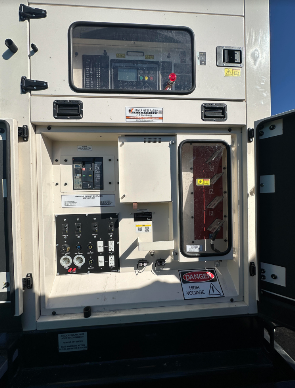 cat-xq425-powergenerationenterprises-8184848550-j