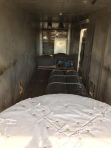 container_on_chassis-c