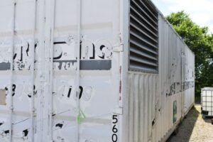 container_on_chassis-f