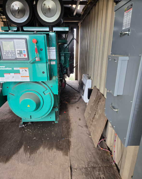 cummins_qst30-1000kw-powergenerationenterprises-818_484_8550-g