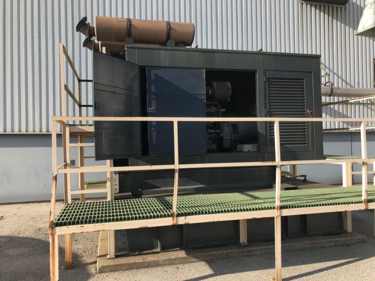 gs4084-detroit12v92-r