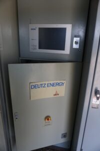 gs4102-mwm1000kw-m_533x800_