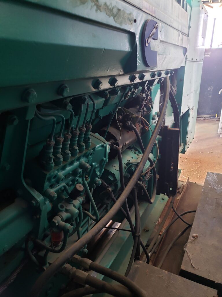 gs4215-cumminsqst30-c