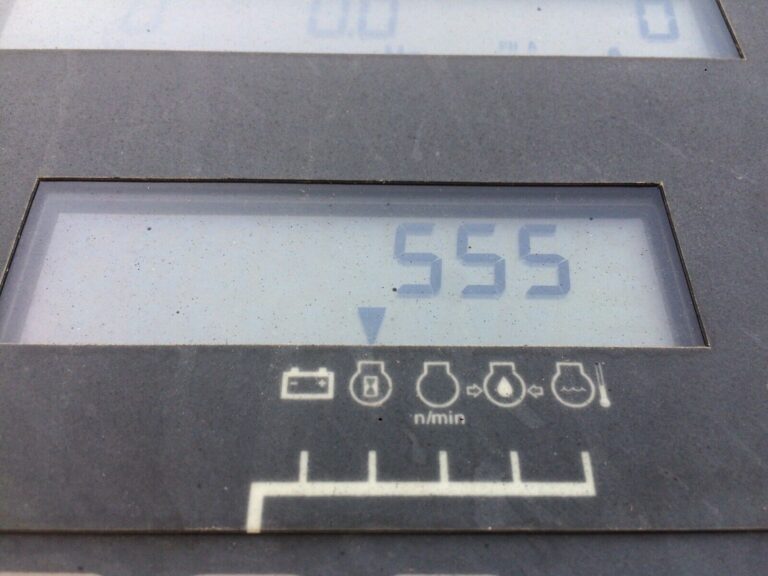 gs4234-cat3508-750kw_4_