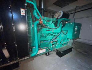 gs4781-cummins-qst30-powergenerationenterprises-8184848550-2