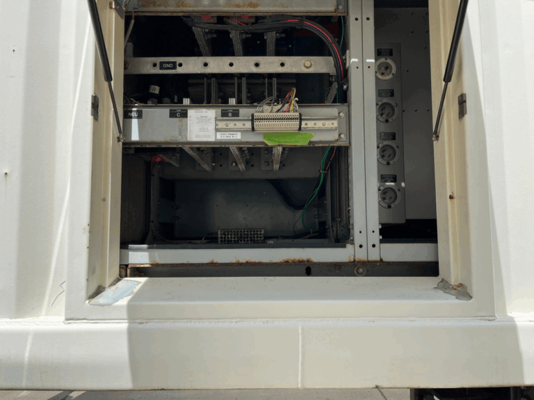 gs4783-catxq2000-powergenerationenterprises-8184848550-12