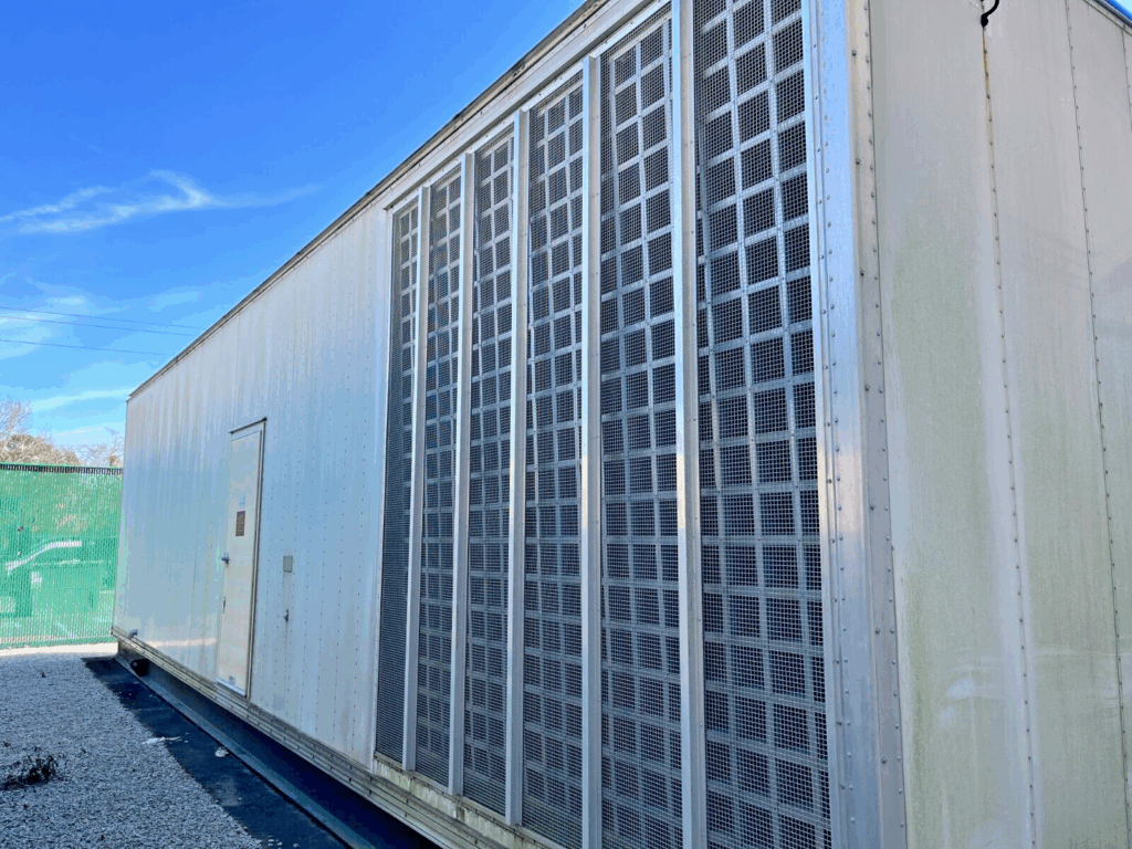 pge cat3516b 2000kw 7