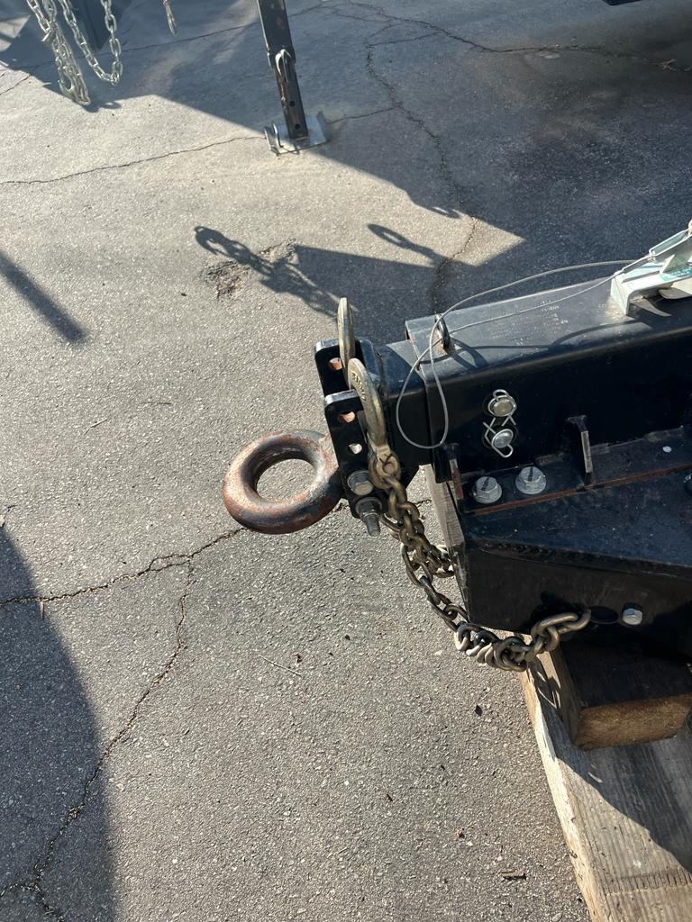 photo-2022-10-10-19-46-32_21_