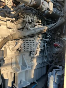 photo-2023-05-05-21-51-55