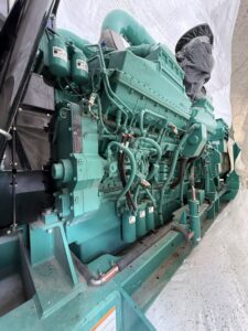 2500kw_cummins_left_side_3