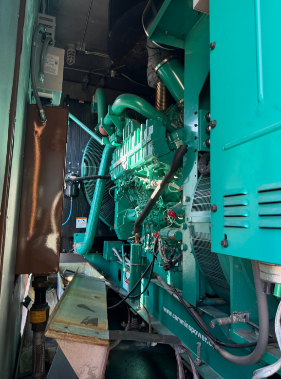 gs4756-cummins-qst30-powergenerationenterprises-3