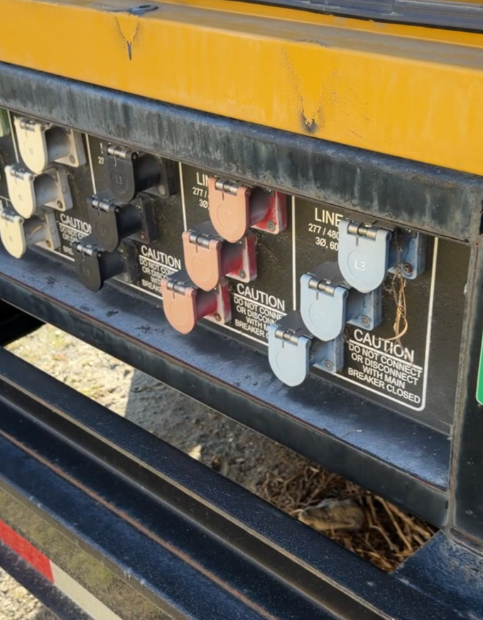 screenshot_2025-12-08_155900