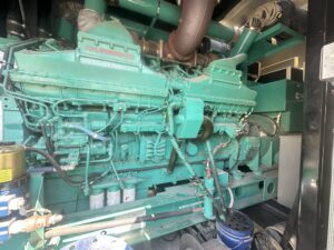 Cummins-DQKAB-2000kW-480V-Diesel-Generator-Set-13-scaled