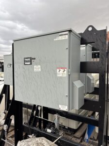 ff-8ef7a88767e5e93a62ec9d2fcaf3387a-ff-img-0141-scaled